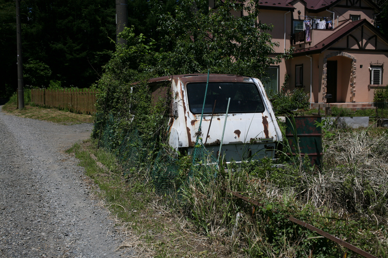 Illustration for article titled Abandoned and neglected vehicles in Japan